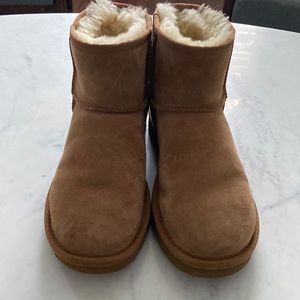 Mini uggs